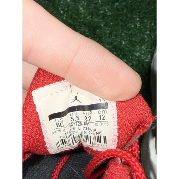 Nike‎ Air Jordan Deluxe Red Suede Leather Walking Shoes Sneakers Toddler Size 6C - Picture 8 of 8